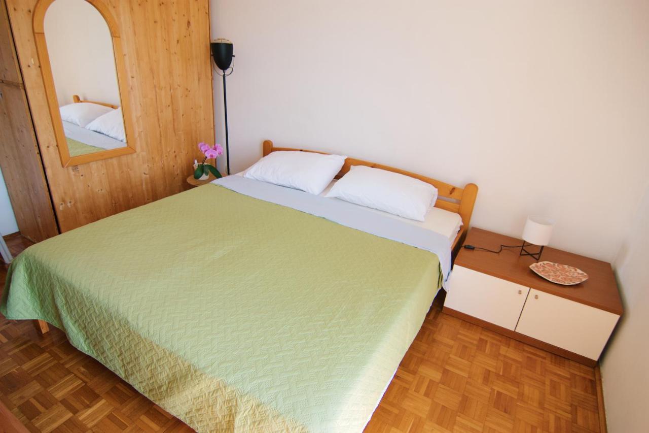 Apartment Todorovic - Macan Pula Exterior photo